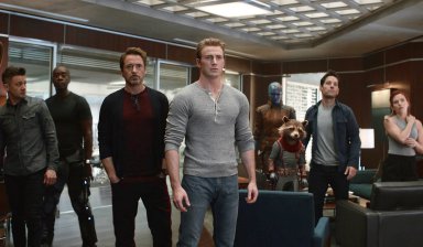 кадр из фильма Мстители: Финал 2019